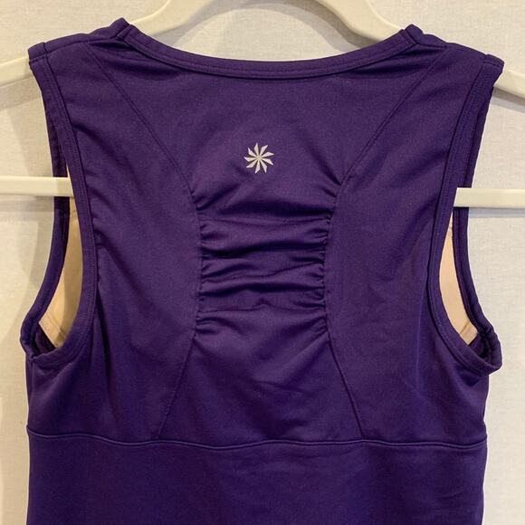 Athleta Womens purple tank with rouching and built-in bra small - Picture 5 of 9